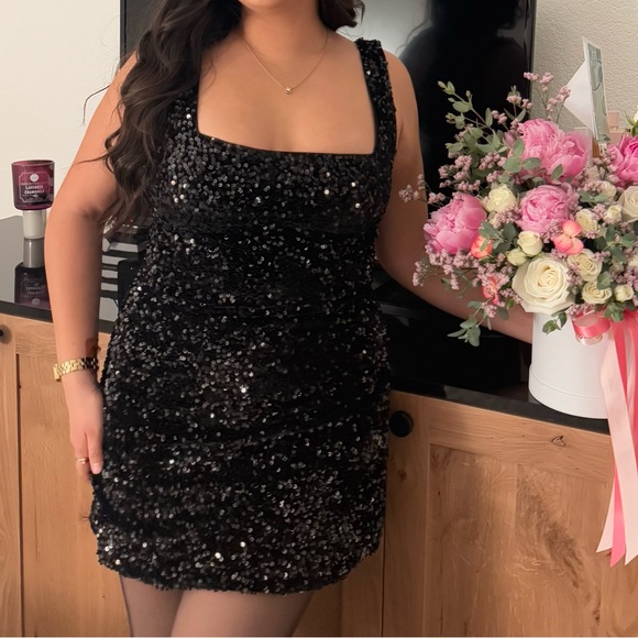 Princess Polly Black Sequin Mini Dress - Picture 1 of 3